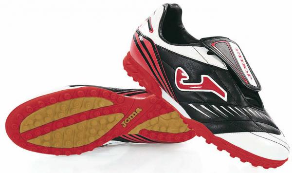 SUPER COPA BLACK WHITE ASTROTURF