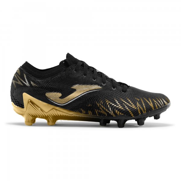 STRIKER 2501 BLACK FIRM GROUND